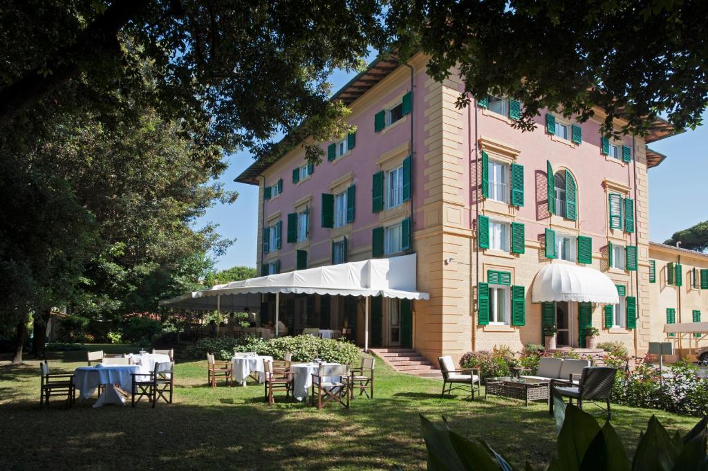 Augustus Hotel & Resort - A Tuscan Paradise of Luxury